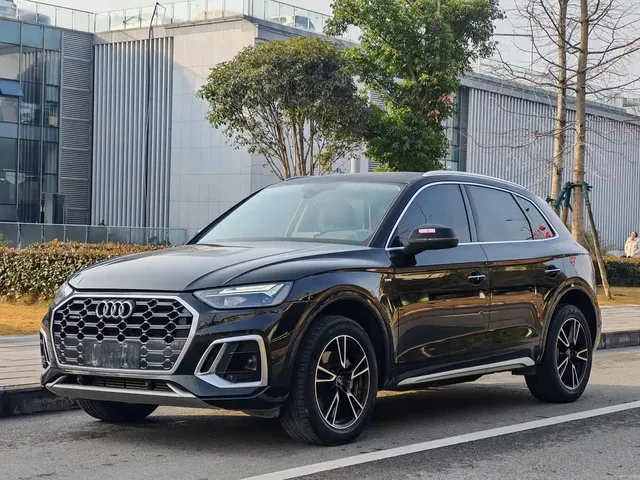 Audi Q5L 2022 40T Fashion Dynamic