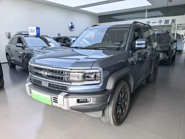 Fang Cheng Bao Leopard 5 2023 Yun Nian Flagship Edition