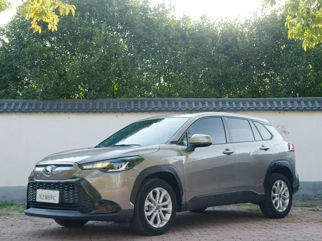 Toyota Frontlander 2023 2.0L Smart Hybrid Dual Engine Leading Edition