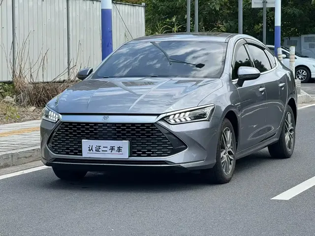 BYD Qin PLUS 2023 Champion Edition DM-i 120KM Leading Type
