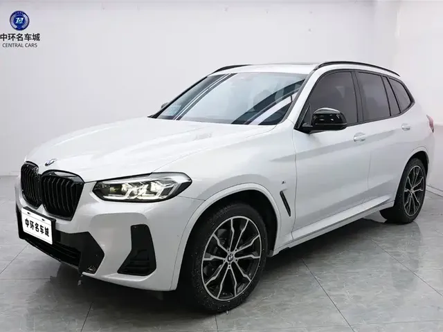 BMW X3 2022 xDrive30i Leading M Night Package