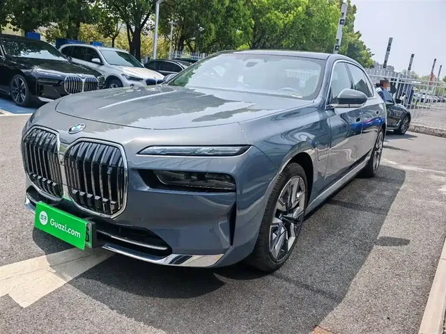 BMW i7 2023 eDrive50L Premium M Sport Package