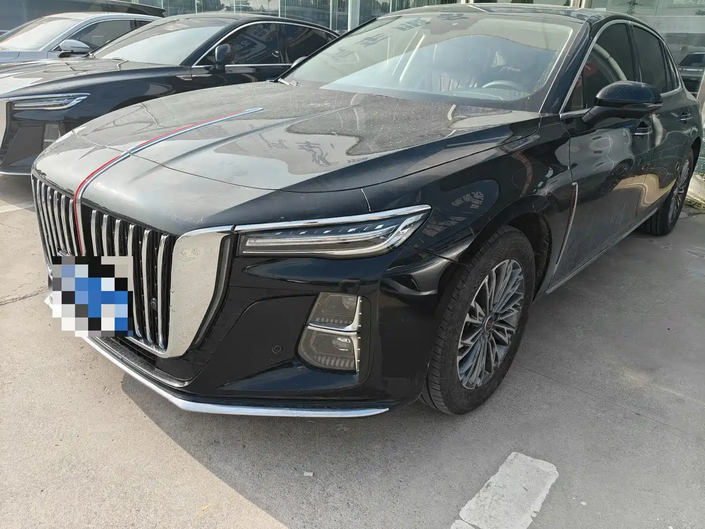 Hongqi H5 2025 1.5T DCT Flag Rhythm 500,000 Units Memorial Edition