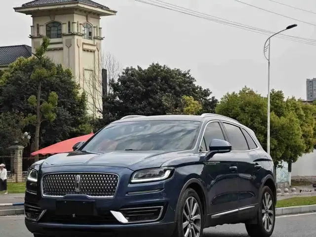Lincoln Nautilus (Import) 2020 2.0T AWD Reserve
