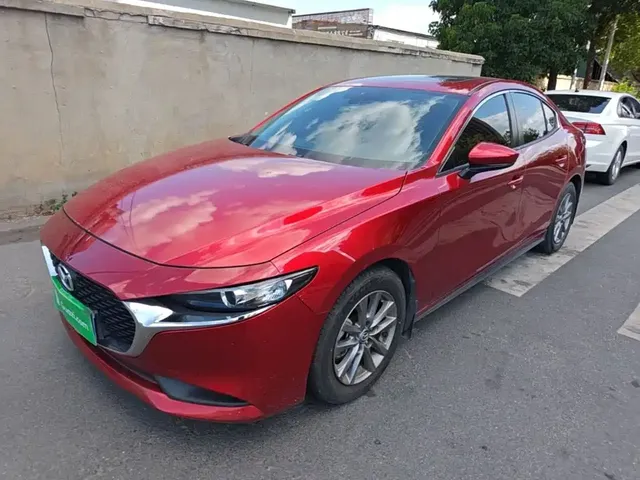 Mazda 3 Axela 2020 1.5L Automatic Sunroof Edition