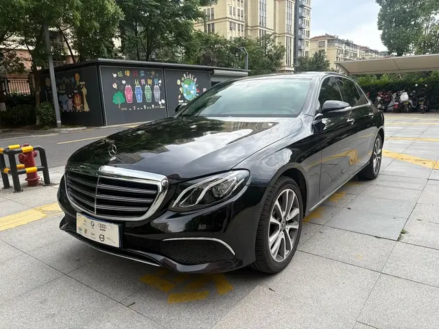 Mercedes-Benz E-Class 2019 E 260 L