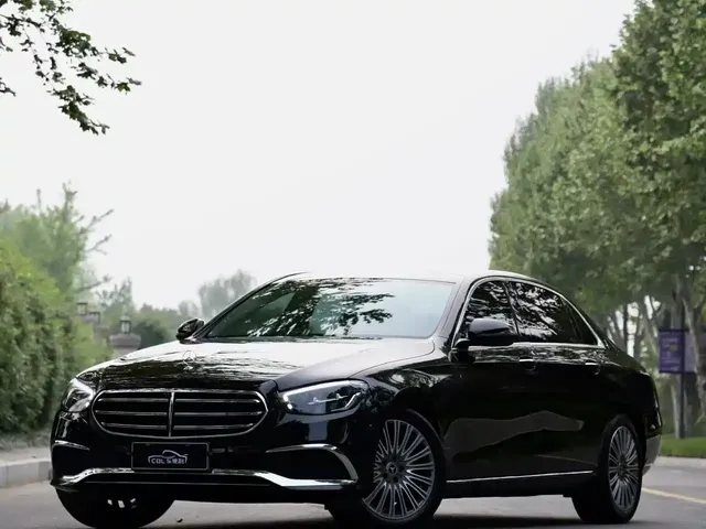 Mercedes-Benz E-Class 2023 E 300 L Fashion