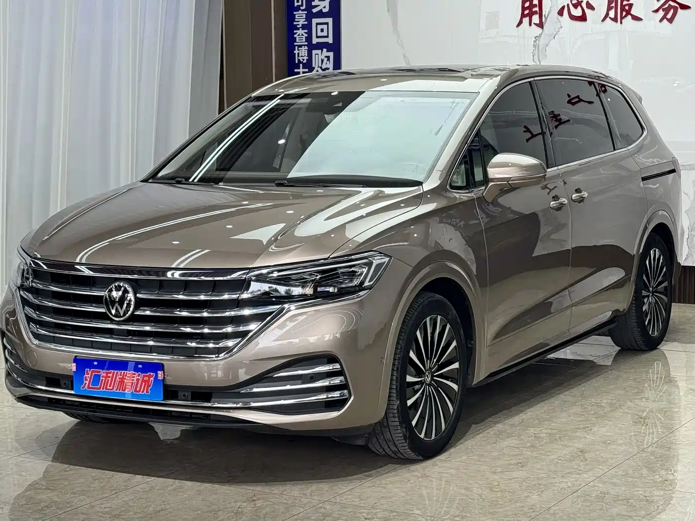 Volkswagen Viloran 2020 380TSI Premium