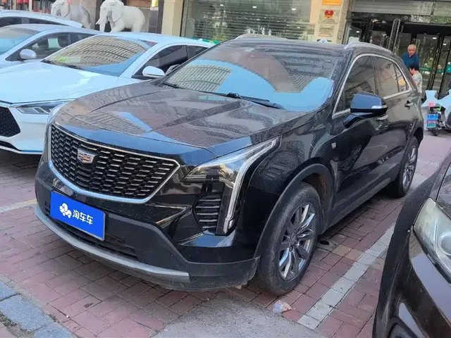Cadillac XT4 2022 28T FWD Luxury