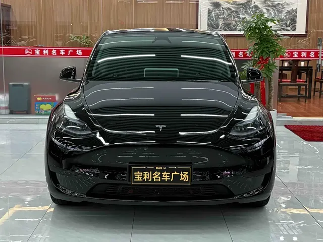 Tesla Model Y 2022 Facelift Long Range All-Wheel Drive Version