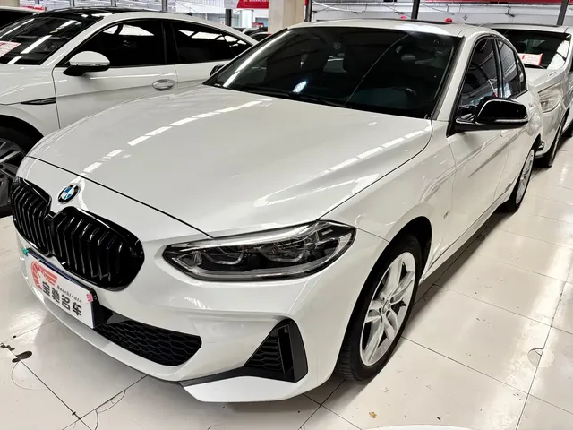 BMW 1 Series 2021 120i M Sport