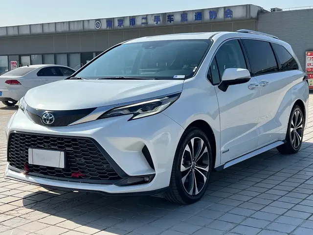 Toyota Granvia 2023 2.5L Hybrid Prestige PLUS Edition