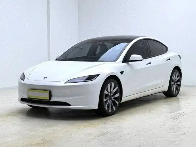 Tesla Model 3 2023 Long Range All-Wheel Drive