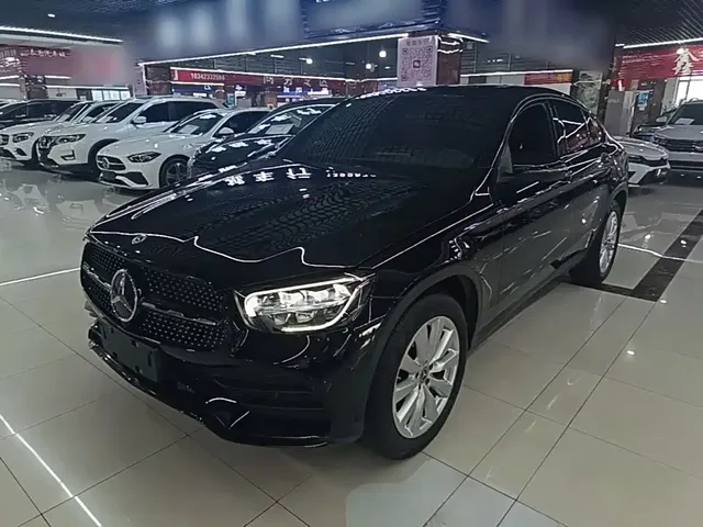 Mercedes-Benz GLC Coupe 2020 GLC 260 4MATIC Coupe SUV