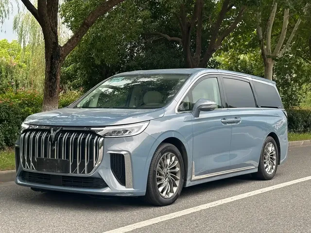 Voyah Auto Voyah Dreamer 2022 Low-carbon Dream+Smart Package