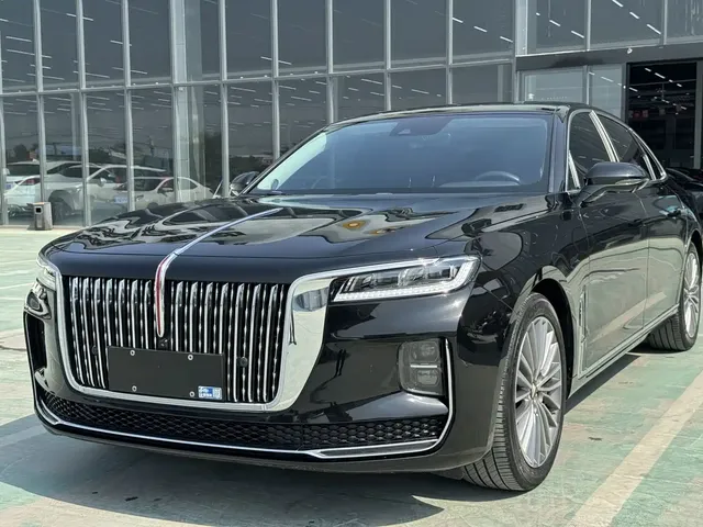 Hongqi H9 2022 2.0T Smart Connect Flag Smooth Edition