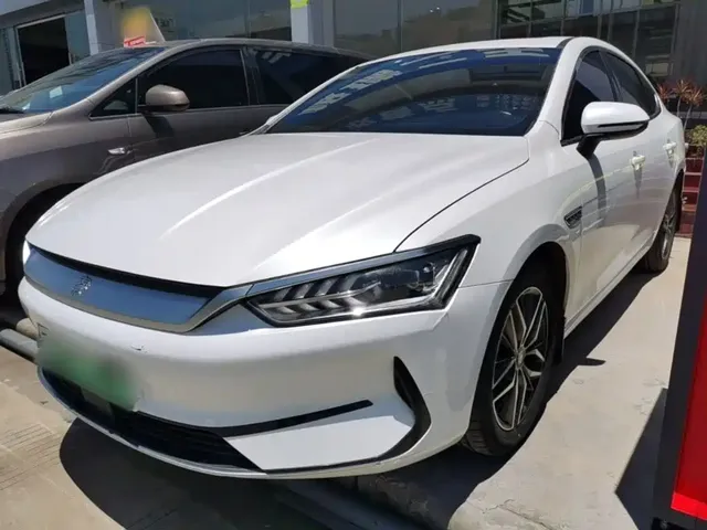 BYD Qin PLUS 2021 EV 500KM Luxury Model