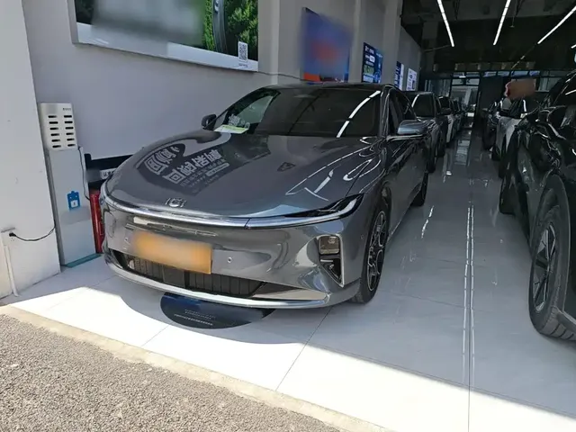 Changan Qiyuan A07 2025 Ultra Long Blue Whale BEVt730 Flagship