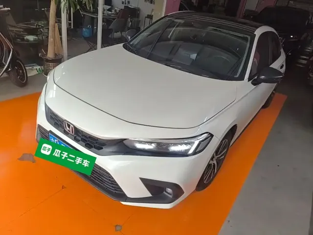 Honda Civic 2023 HATCHBACK 240TURBO CVT Extreme Leap Edition