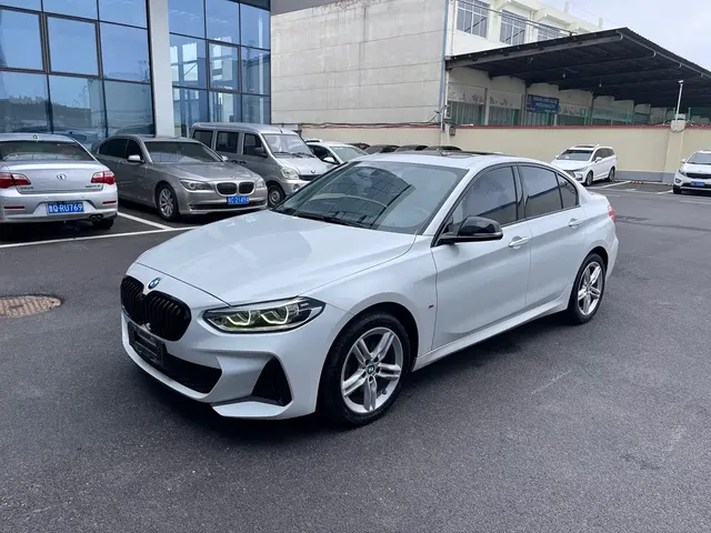 BMW 1 Series 2021 120i M Sport Shadow Edition
