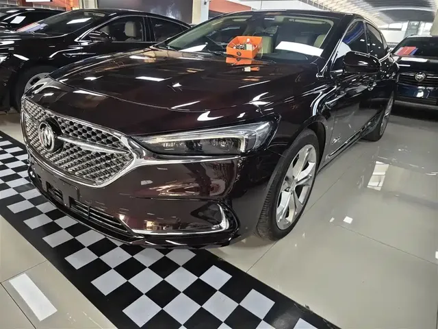 Buick LaCrosse 2022 Avenir First Edition