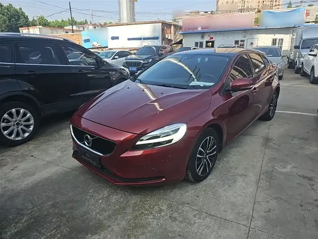 Volvo V40 2018 T3 Inscription Edition