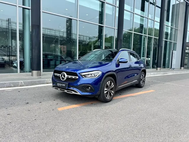 Mercedes-Benz GLA 2023 GLA 220