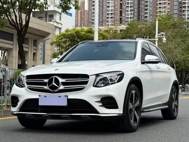 Mercedes-Benz GLC 2018 Facelift GLC 260 4MATIC Luxury