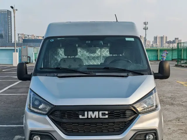 Jiangling Tesun 2019 2.8T Commercial Long Wheelbase Medium Roof 6-Seater Single Rear Tire China VI JX493