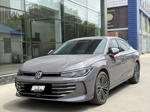 Volkswagen Passat 2025 Pro 380TSI Dragon Prestige Edition