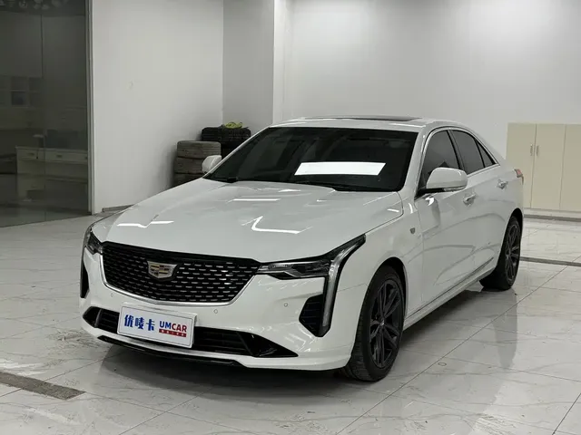 Cadillac CT4 2023 28T Luxury Model