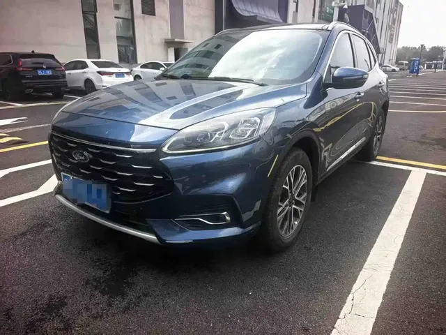 Ford Escape 2020 EcoBoost 245 2WD Premium Edition