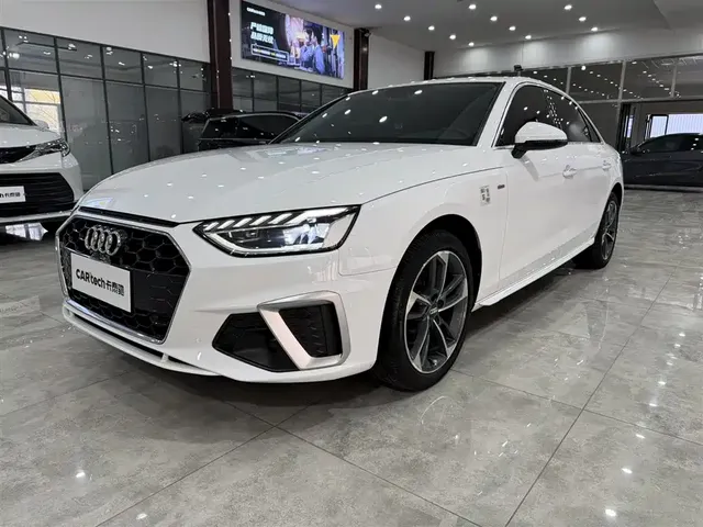 Audi A4L 2022 40 TFSI Fashion Dynamic