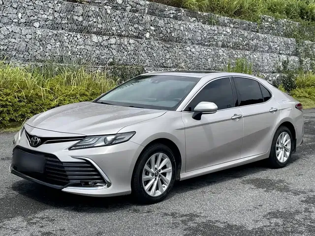 Toyota Camry 2021 2.0G Luxury Edition