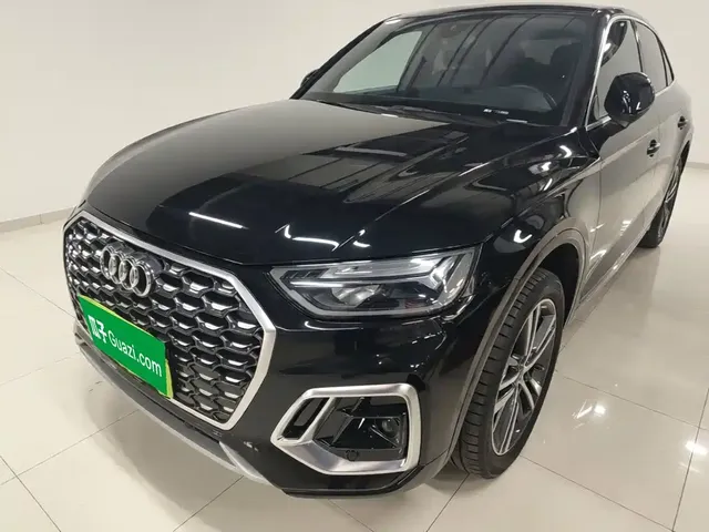 Audi Q5L Sportback 2022 40 TFSI Fashion Style