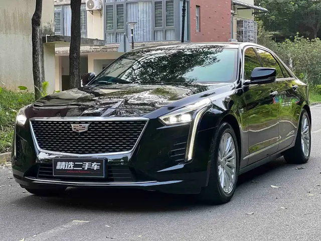 Cadillac CT6 2021 28T Leading Super Cruise