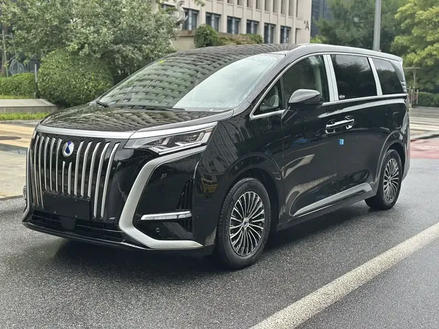 Denza D9 2024 EV 620 Premium