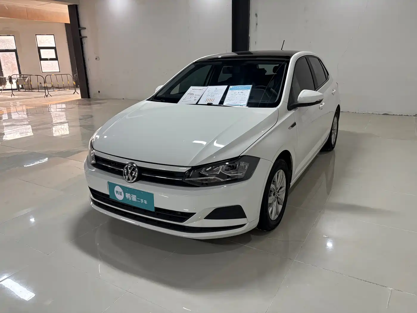Volkswagen Polo 2019 Plus 1.5L Automatic Colorful Tech Edition