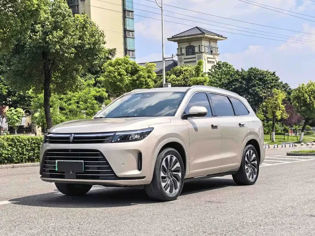 AITO Wenjie AITO M7 2022 1.5T RWD Comfort Edition