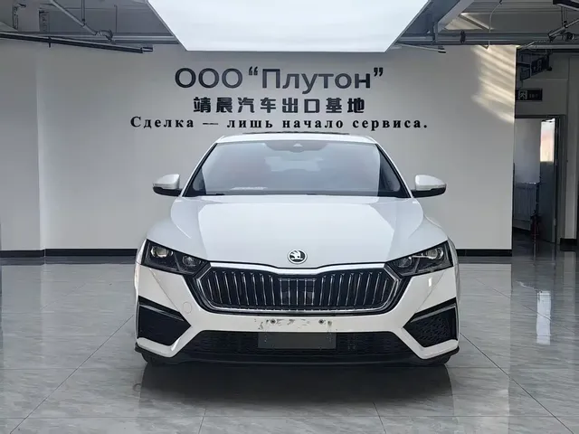 Škoda Octavia 2023 PRO TSI280 Luxury Edition
