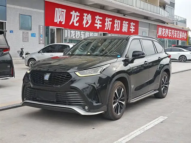 Toyota Crown Kluger 2022 2.5L HEV 4WD Luxury Edition