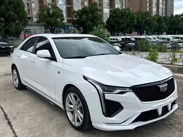 Cadillac CT4 2020 28T Fashion Edition
