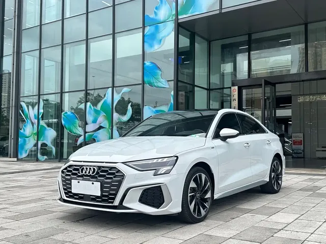 Audi A3 2024 Model A3L Limousine 35 TFSI Fashion Sport