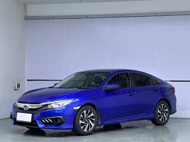 Honda Civic 2016 220TURBO CVT Luxury Edition