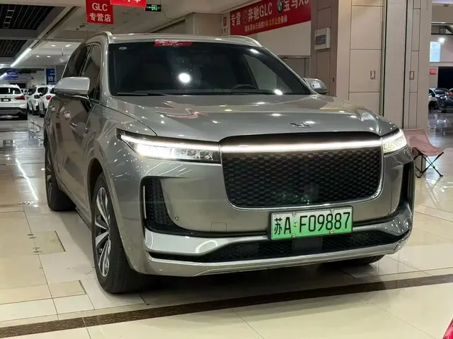 Li Auto Li ONE 2020 Extended Range 6-seater