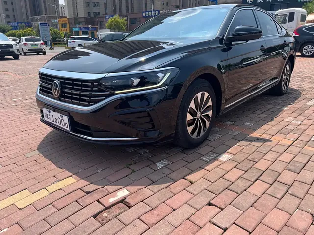 Volkswagen Passat 2023 280TSI Business Edition