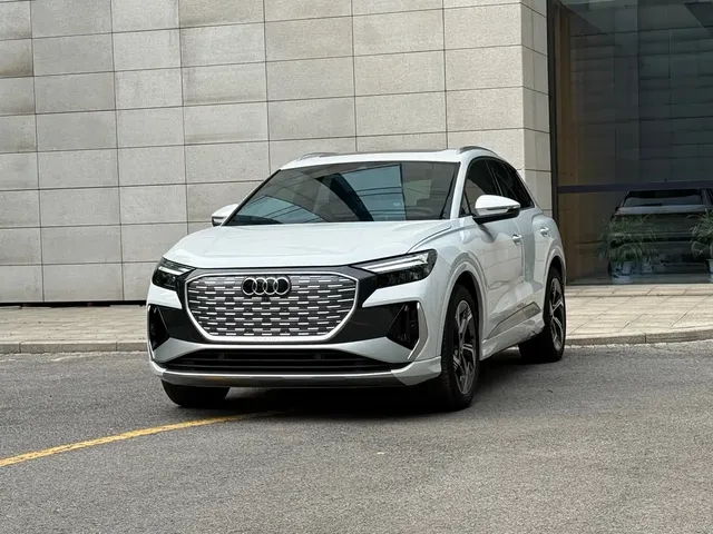 Audi Q4 e-tron 2023 40 e-tron Innovation Edition