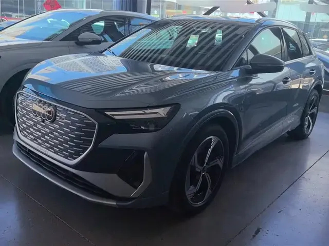 Audi Q4 e-tron 2023 50 e-tron quattro Creation Edition