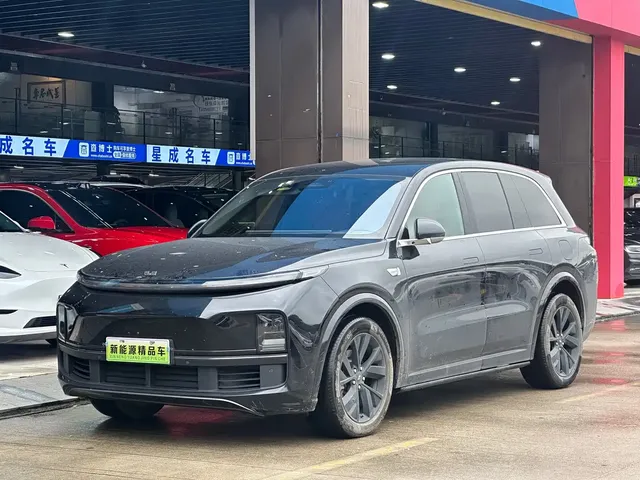 Li Auto Li L8 2023 Air