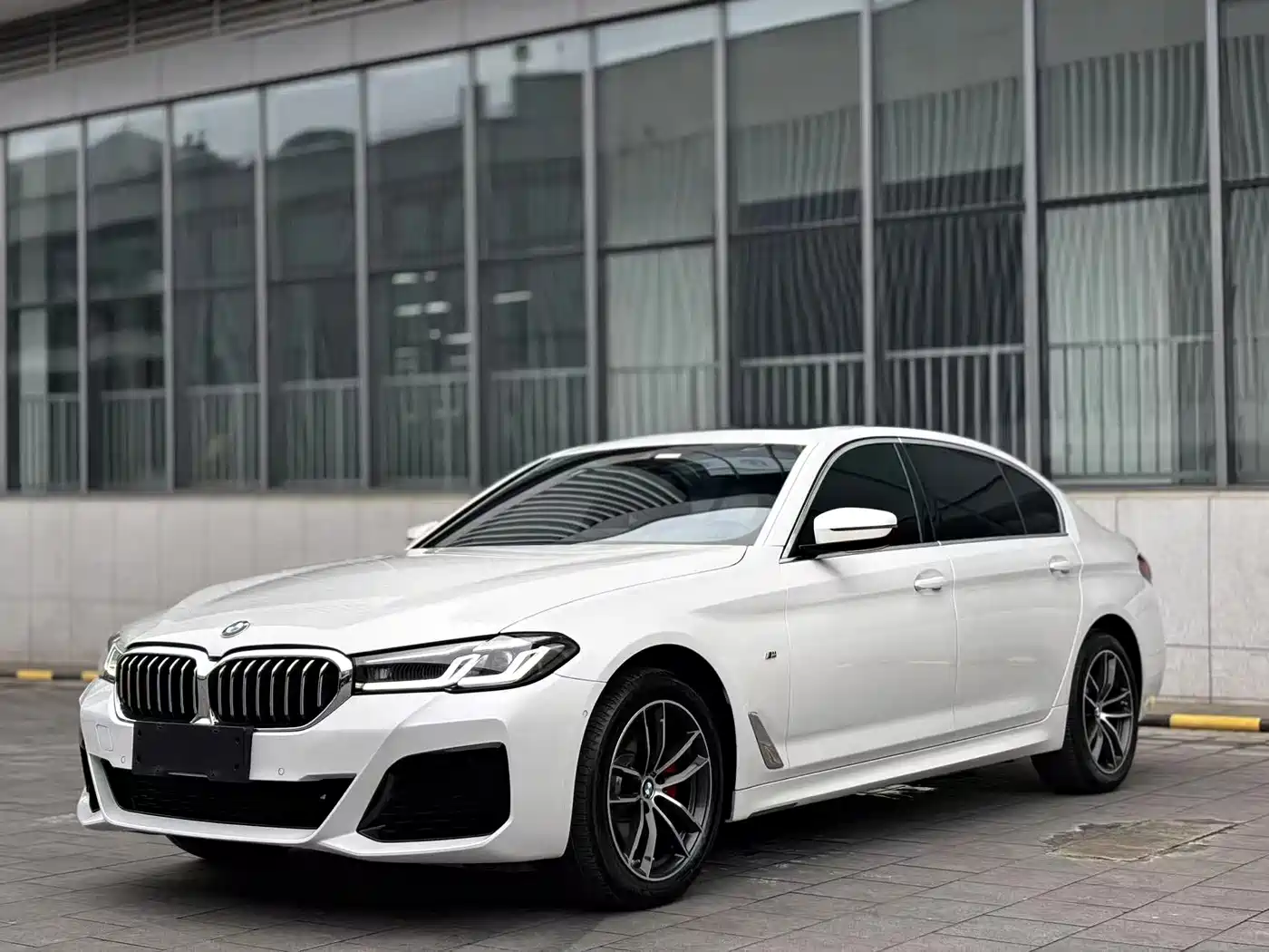 BMW 5 Series 2022 Facelift 525Li M Sport Package